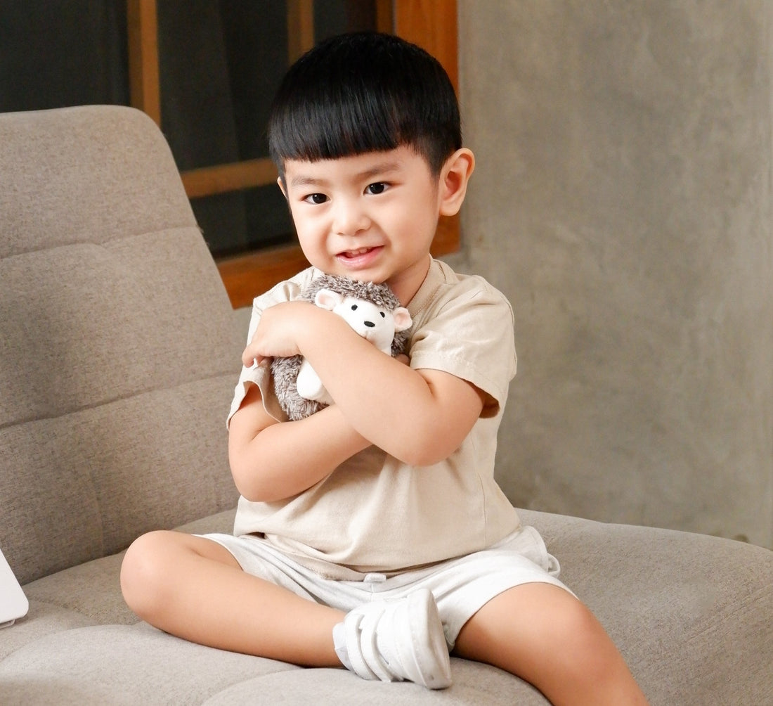 Kenapa Si Kecil Menangis Saat Ditinggal? Kenalan dengan Separation Anxiety