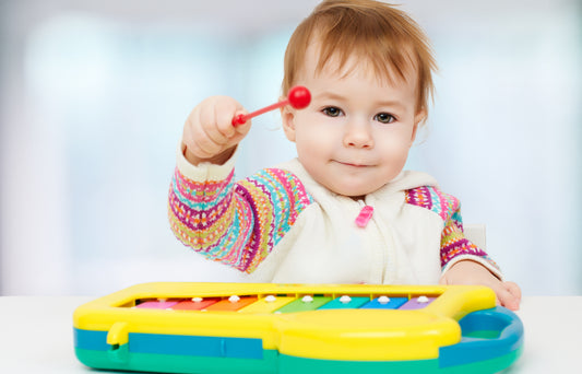 Ide Permainan dan Mainan yang Tepat Untuk Anak Usia 6 Bulan