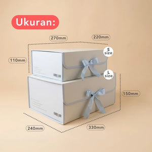 Small Magnetic Gift Box With Ribbon